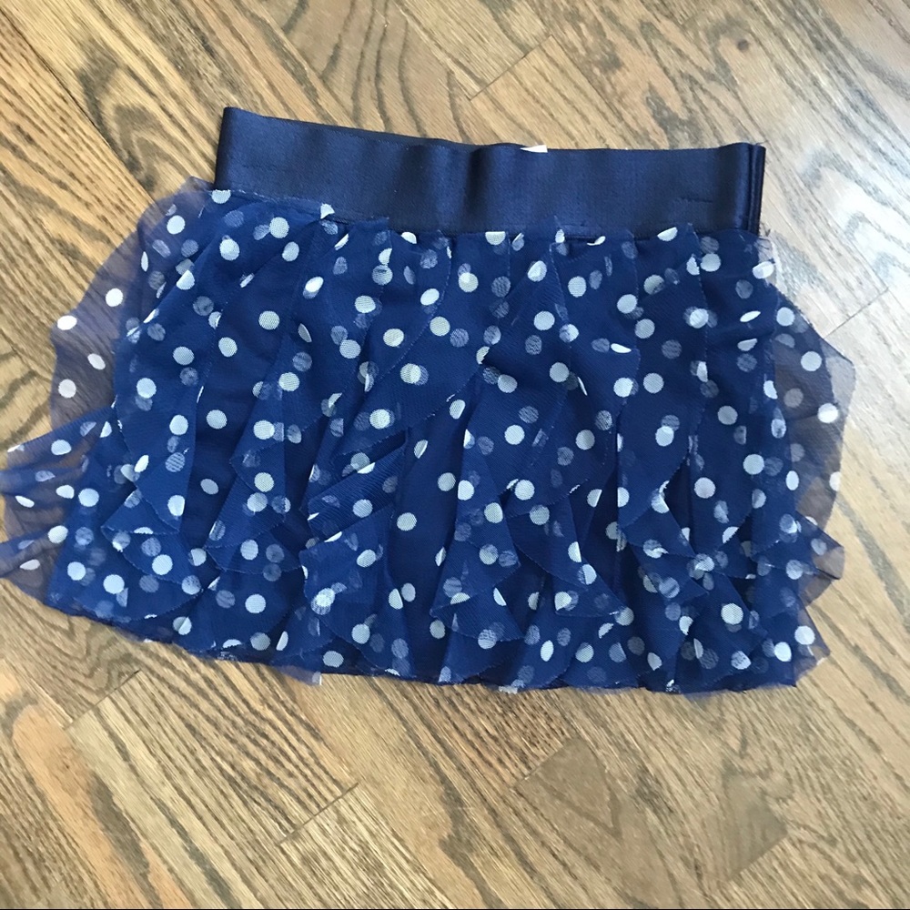 3/$10 
Justice girl’s tulle skirt